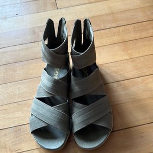 Sorel out and about sandals elastic gladiator